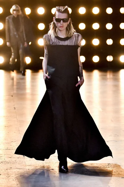 Look 31